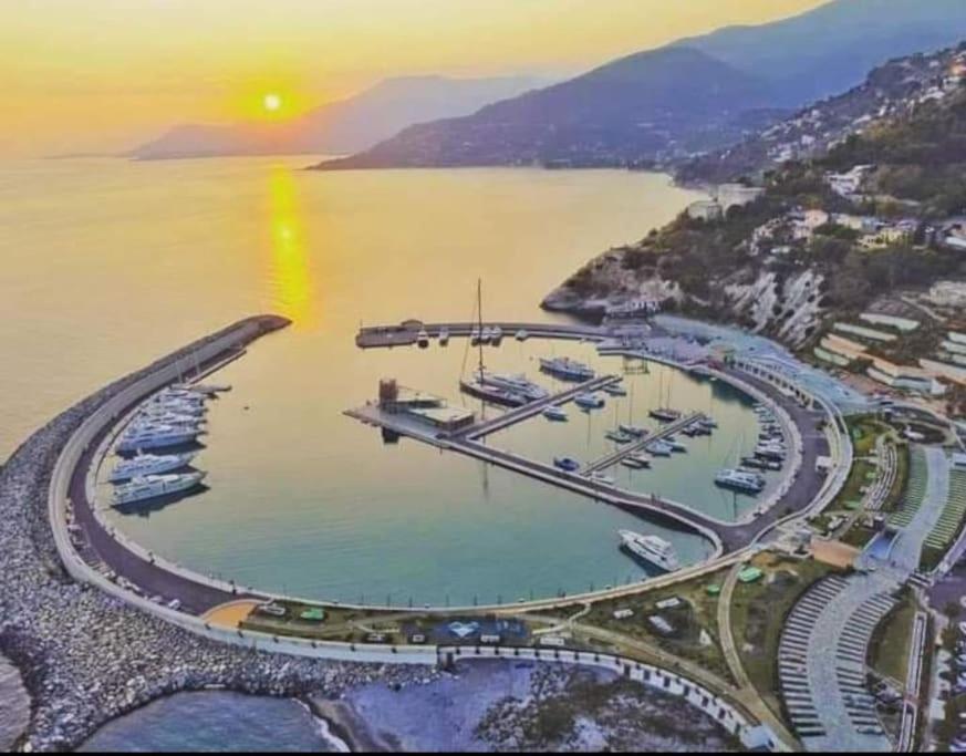 ALMA CASA VACANZE codice citra 008065 LT 0282 Ventimiglia Esterno foto